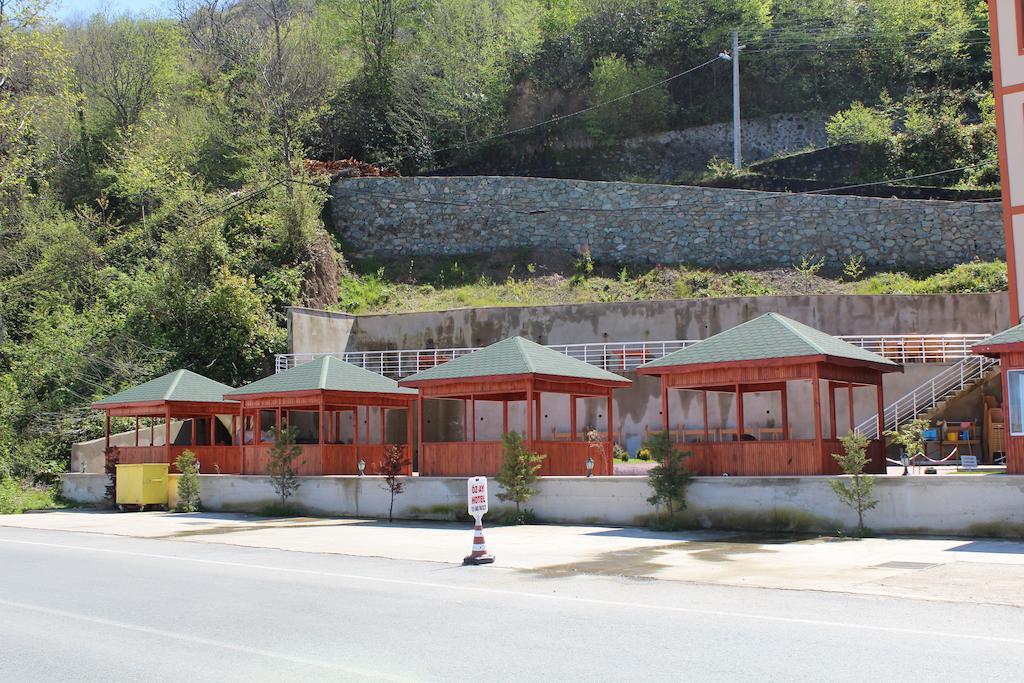 Oz-Ay Hotel Surmene Exterior photo